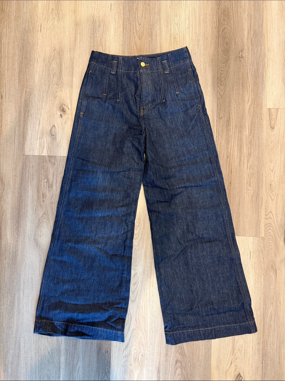 Frame Denim Dark Blue High-Rise Wide Leg Jeans, never worn, no tags.